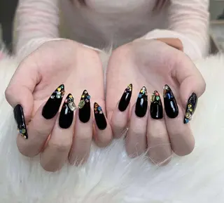 ネイル Nie Nail Shinokuboのネイルデザイン