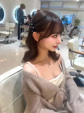 セミロング 韓国風×髪質改善 ゆりのヘアスタイル