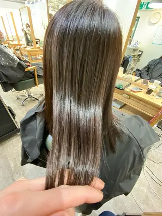 ロング a-o岡野　こやま しんぺいのヘアスタイル
