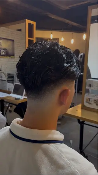 ショート パーマ メンズ 🇺🇸外国人風ヘア 💈N.Yuto💈のヘアスタイル