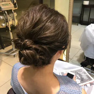 ミディアム カラー パーマ ヘアアレンジ apish aoyama所属・武 愛子の眉毛・アイブロウイメージ