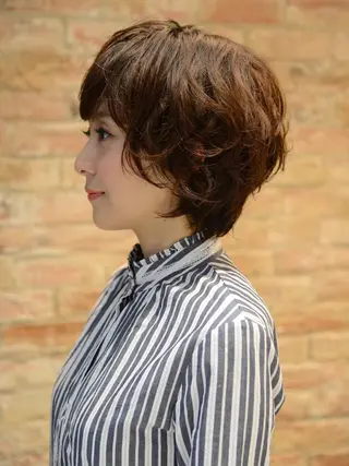 ショート パーマ 駒田 拳児のヘアスタイル
