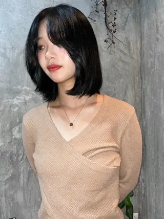 ショート カラー botan RINKAのヘアスタイル