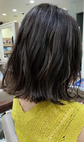 ショート カラー ウエモト　タク ショート/レイヤーのヘアスタイル