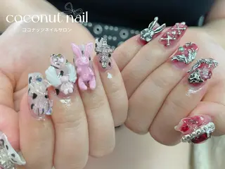 ネイル 神田 ココナッツのネイルデザイン