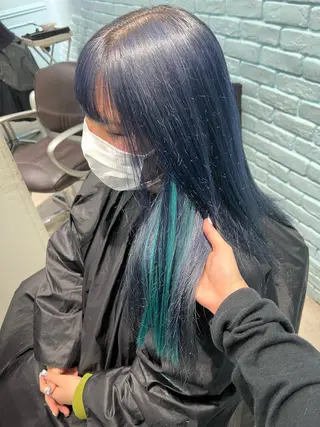 ロング カラー ヘアアレンジ 🩶【推しハイトーン 】yuzu🩶のヘアスタイル