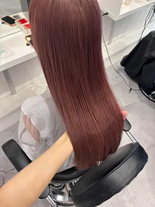 ロング みゆき/透明感カラー /カラー特化のヘアスタイル