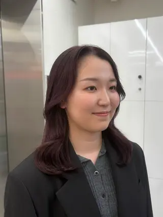 ミディアム カラー 🌟ゆりあ🌟 JILLSTUDIOのヘアスタイル