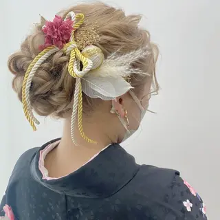 ヘアアレンジ GRANLUSSO 〜グランルッソ駅前店所属・木口 嘉美のヘアスタイル