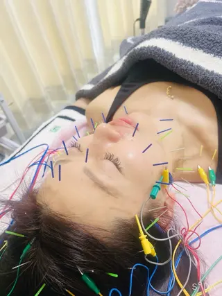 美容鍼灸サロン mahoroba院長のエステ・リラクイメージ