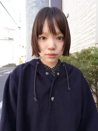 カラー パーマ ミディアム CEINE PATHのヘアスタイル