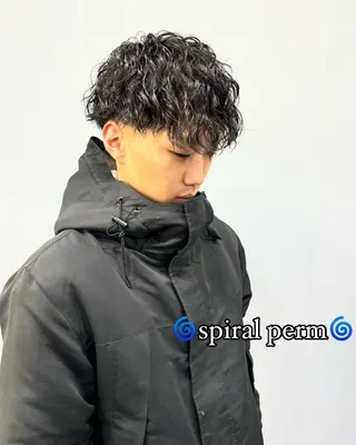 パーマ メンズ 藤井 佑良 FUJII YURAのヘアスタイル