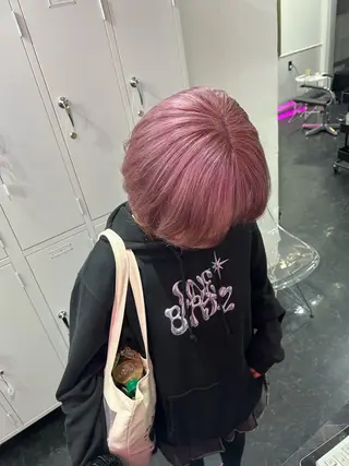 ショート カラー ヘアアレンジ 🎀艶ハイトーン モテ髪🎀さや💜のヘアスタイル