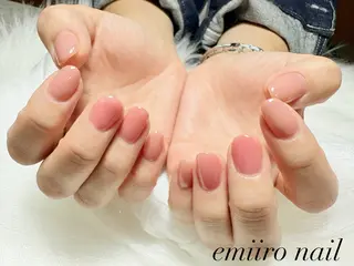 ネイル emiiro nail所属・橋本 由菜のネイルデザイン