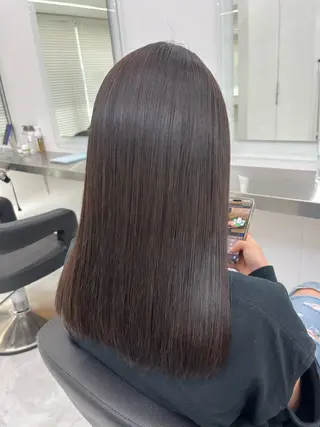 ミディアム 大人っぽ透明感暗髪 🤍shio🤍のヘアスタイル