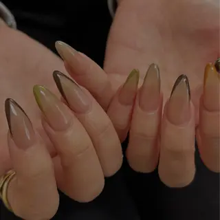 ネイル 爪塗屋 さんのネイルデザイン