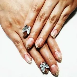 ネイル リラクゼーション＆ネイル仙殊~センジュ~所属・senju 　のネイルデザイン