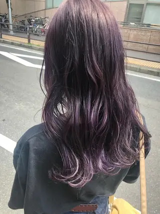 セミロング 國次 夕貴のヘアスタイル