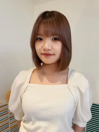 ショート カラー ヘアアレンジ ハイトーン mamiのヘアスタイル