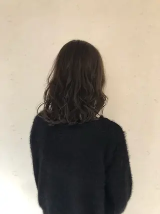 セミロング カラー 小島嵩人 縮毛矯正 髪質改善のヘアスタイル