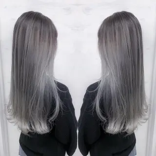 ロング カラー BOX mico.のヘアスタイル