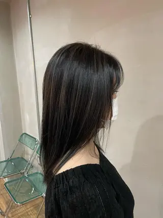 セミロング 山本 眞白のヘアスタイル
