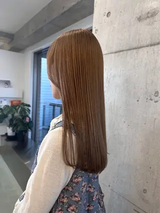 ロング カラー 磯　亜由香 🌷ブリーチのヘアスタイル