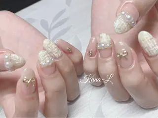 ネイル 芦辺 香奈のネイルデザイン