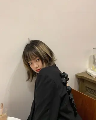 ミディアム カラー kakeru レイヤーボブパーマのヘアスタイル