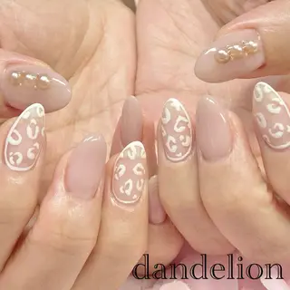 ネイル dandelion ダンデライオンのネイルデザイン