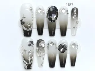 ネイル 💅 NikoNikoのネイルデザイン