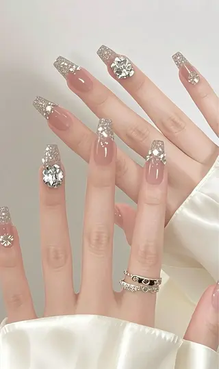 ネイル BIEL /ビエルネイル&まつ毛パーマ所属・中川 智惠のネイルデザイン