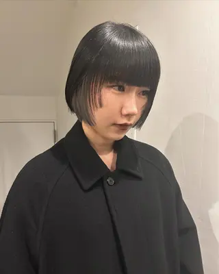 ショート カラー hen所属・心斎橋/レイヤー/ ブリーチ/モエのヘアスタイル
