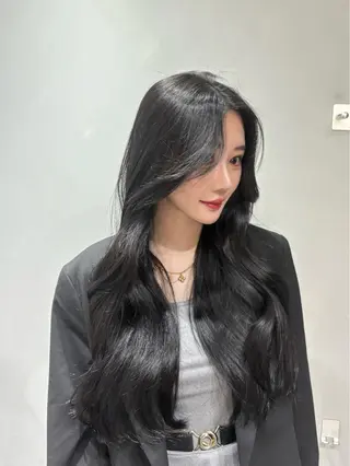 ロング カラー etora 渋谷所属・ワンホンヘア🇨🇳 髪質改善/itaruのヘアスタイル