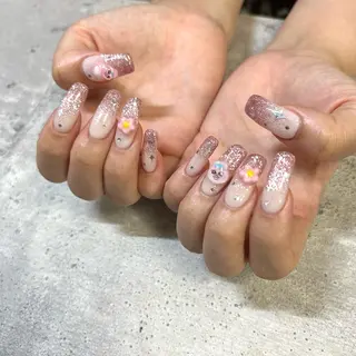 ネイル 今福鶴見ネイル 8(ｴｲﾄ)のネイルデザイン