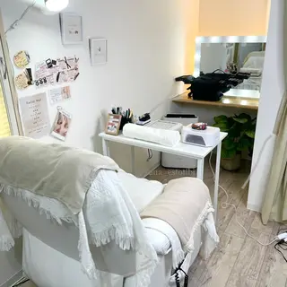CHELIENN（estotibi）所属・kana estotibiのネイルデザイン