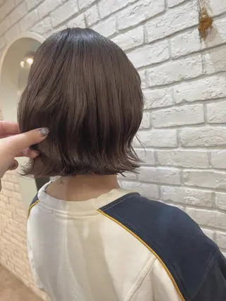 ショート カラー 🎀野崎 美玖𝜗𝜚˚⋆のヘアスタイル