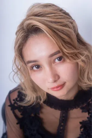 ショート カラー パーマ ヘアアレンジ リルウヘアー 天王寺のヘアスタイル