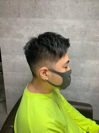 ショート メンズ 島守 桃香のヘアスタイル