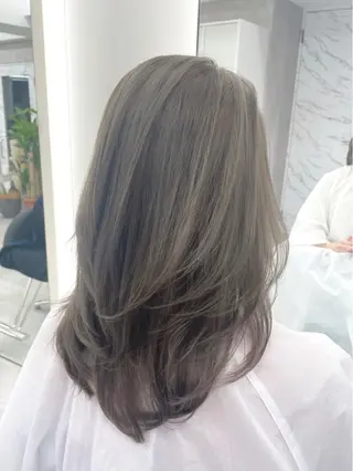ミディアム カラー 心斎橋/ブリーチなし 髪質改善/レイヤーのヘアスタイル