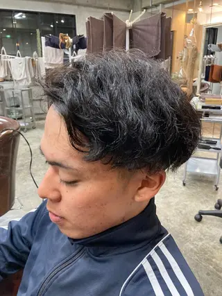 パーマ メンズ 新田龍之輔 →メンズ／派手髪のヘアスタイル