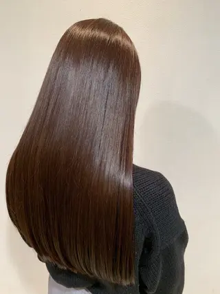 ロング カラー 亀井 結夏のヘアスタイル