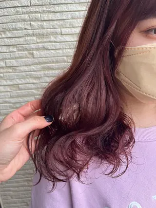セミロング 神谷 夏帆のヘアスタイル