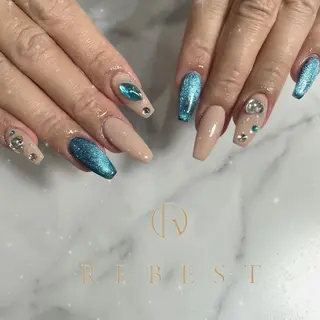 ネイル ❤️💛REBEST 付け放題Nailのネイルデザイン