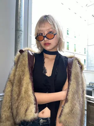 ショート カラー morita yunaのヘアスタイル