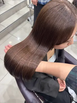 カラー 鈴木 星音のヘアスタイル
