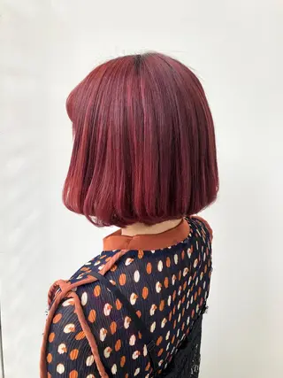 ショート カラー ANNA /艶髪/ハイトーンのヘアスタイル