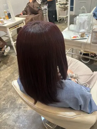 ミディアム 山﨑彩乃 🫧 縮毛矯正🪐のヘアスタイル