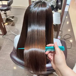 ロング 韓国レイヤー/艶カラ ー/五味優莉のヘアスタイル