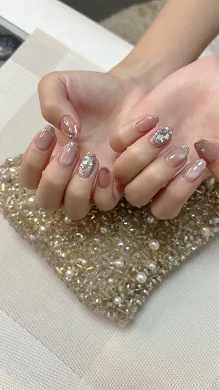 ネイル ネイルサロンD&D所属・劉 丹丹のネイルデザイン